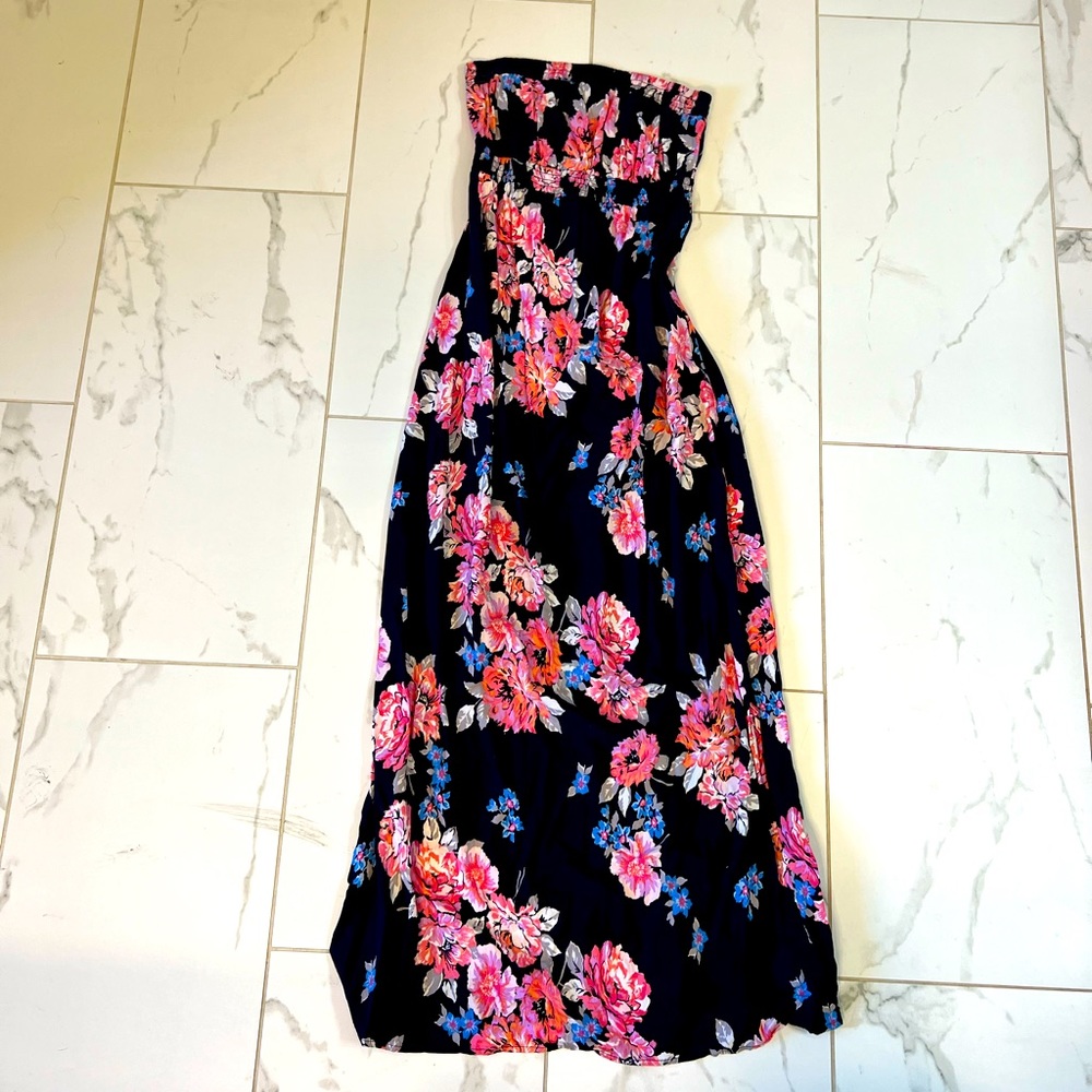 Maternity Strapless Dress Medium